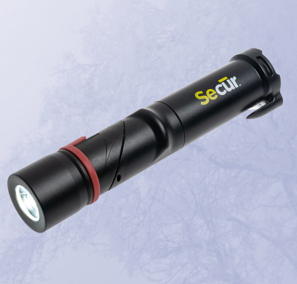 ELE:[8-in-1 Car Charger SP-4007A-Random color]-12V Charger, Power Bank,Flashlight,Window Breaker,Seat Belt Cutter